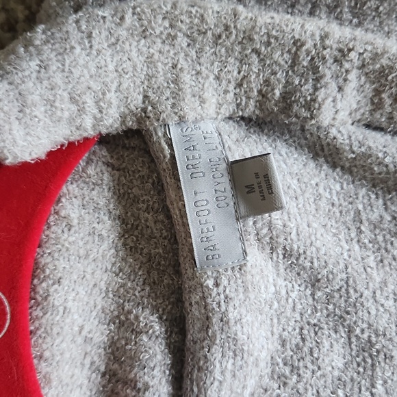 Barefoot Dreams cardigan - Picture 2 of 2